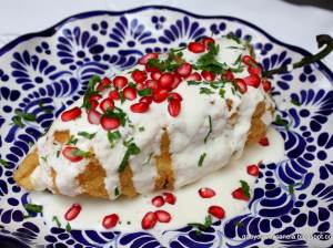 Existen varias leyendas alrededor del origen de los chiles en nogada