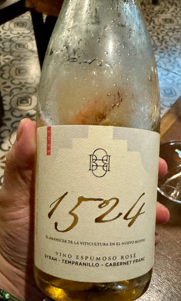 Sangrar las tintas. O de cómo mi obsesión por la sangre está cubierta con los rosé&nbsp;espumosos.